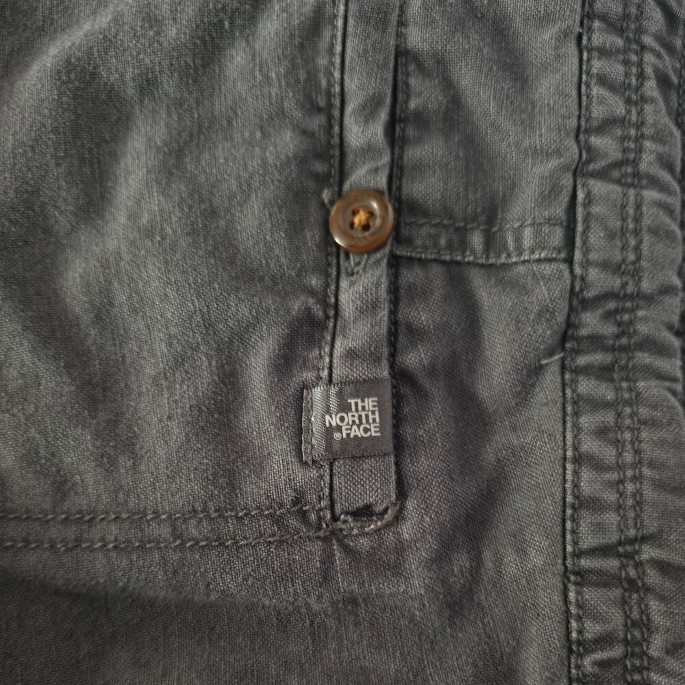 The-north-face Women's Grey Shorts - Picture 3 of 8